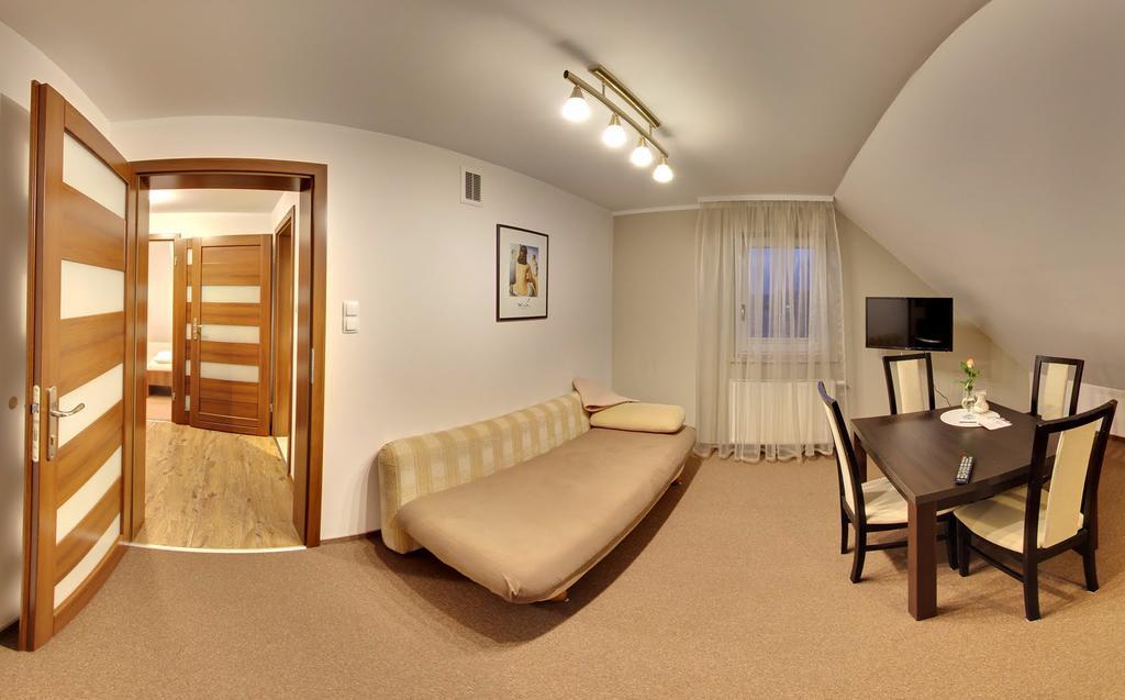 Apartamenty Pod Telegrafem كيلتشي المظهر الخارجي الصورة
